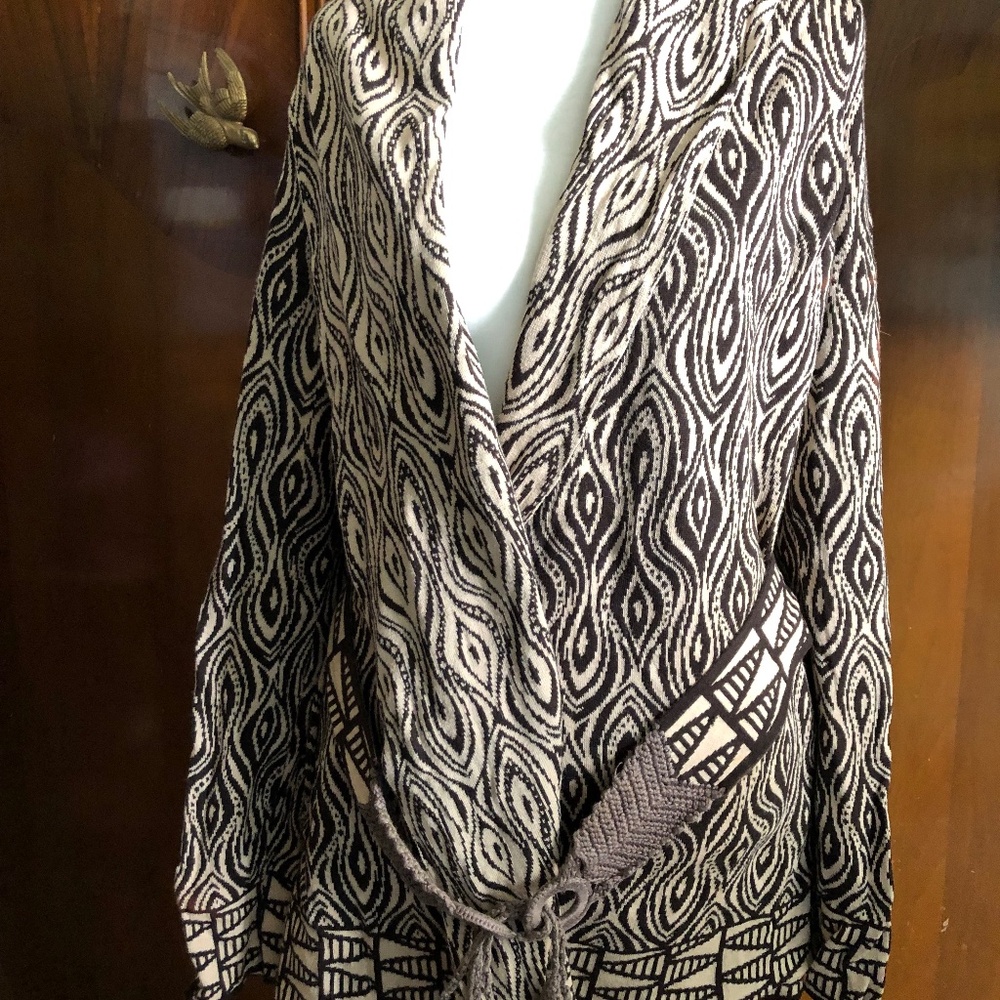 Anthropologie abstract print open sweater